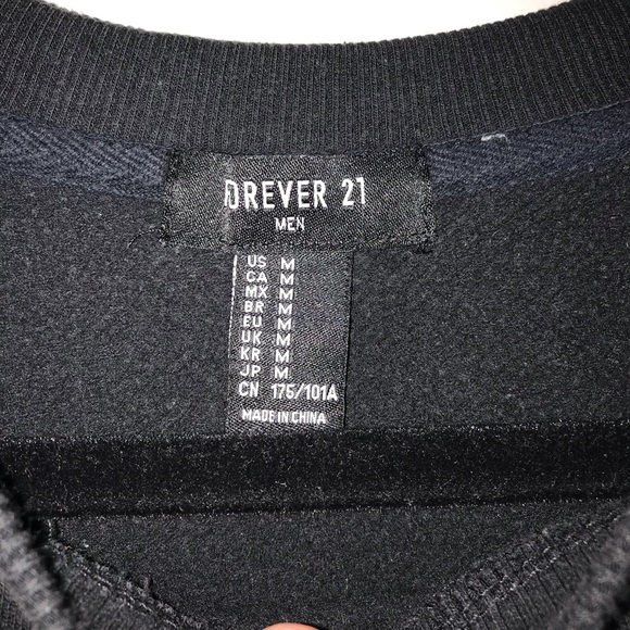 Black/camo sweater - Picture 2 of 3